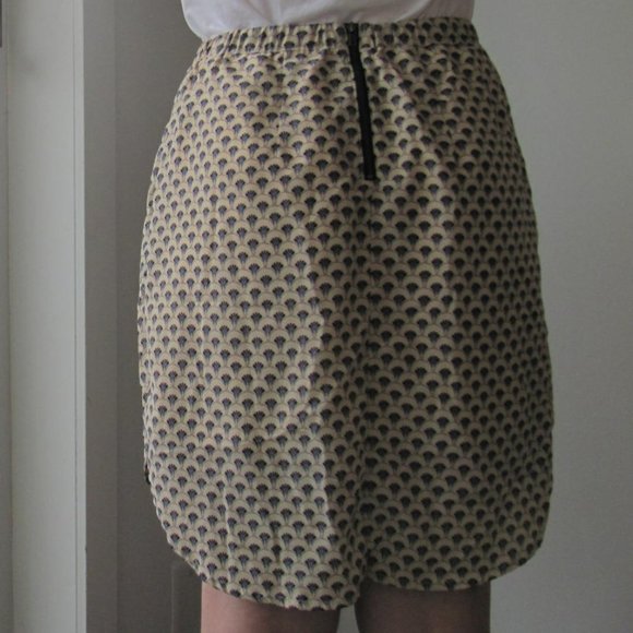 Propaganda Skirt w/Pockets - Picture 4 of 6